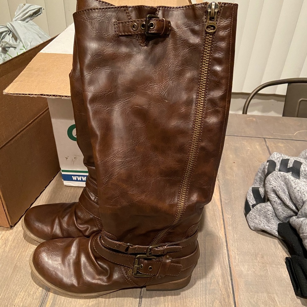 Tall Boots 👢